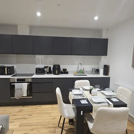 شقة Clearview Platinum Leeds, Cinema, Roof Terrace And Free Parking *